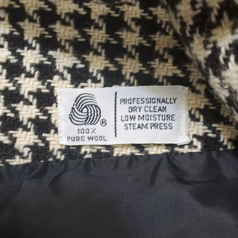 Houndstooth Coat - Picture 8 of 12